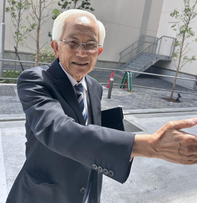 操作案内係員